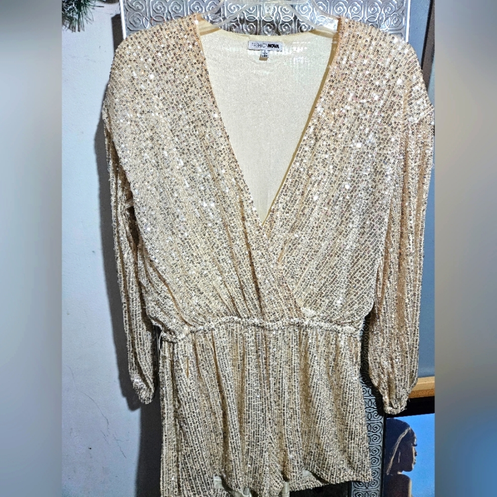 Sequin romper.  Beige/ off white.